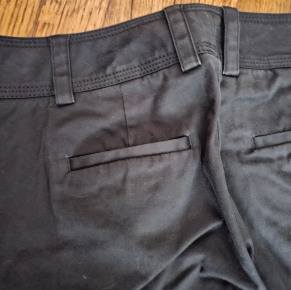 J. Crew Crop Chino Pants Women Size 2 Straight Leg Wide Waist Zip Fly Black - Picture 10 of 10